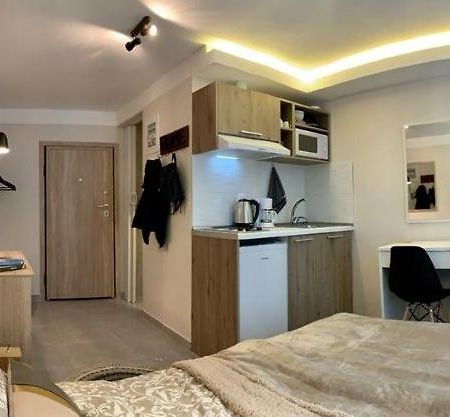 Center Deluxe Studio Thessaloníki Eksteriør bilde